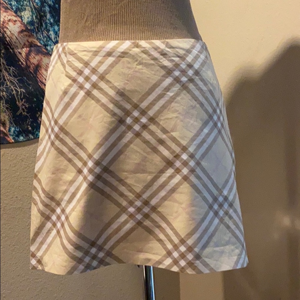 Burberry skirt